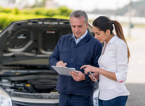 Low-cost car insurance agents in Del Aire, CA